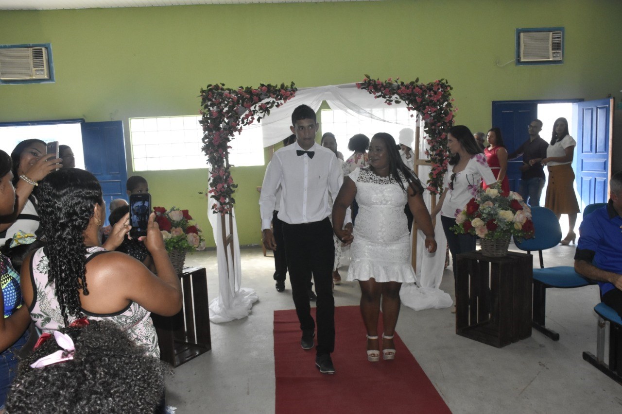 Camacã: II Casamento Comunitário realiza o sonho de dezenas de casais
